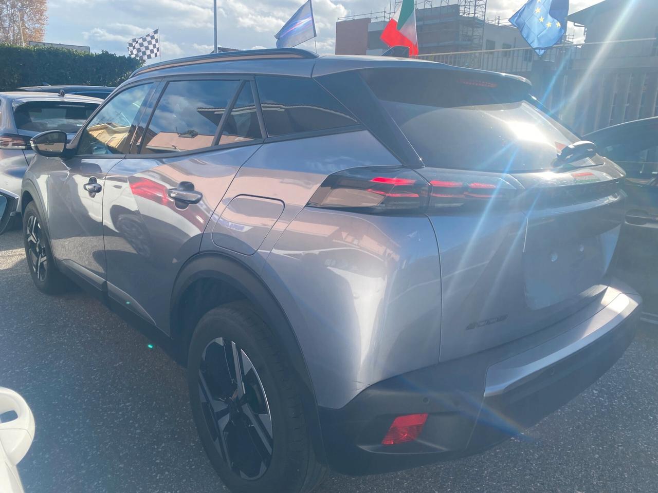 PEUGEOT 2008 1.2 puretech 100Cv s&s ALLURE