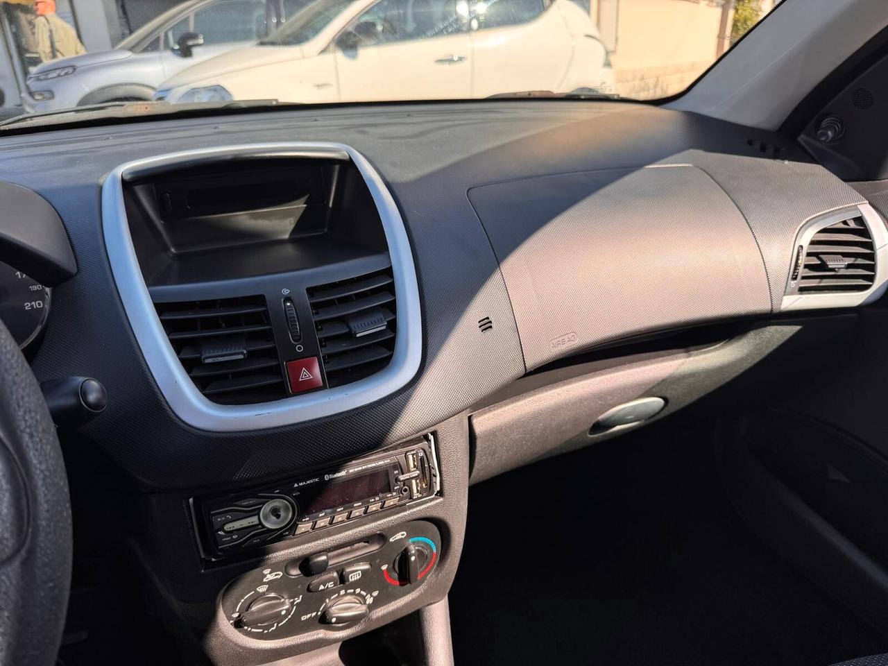 Peugeot 206 Plus 1.1 60CV 5p. Trendy ECO GPL