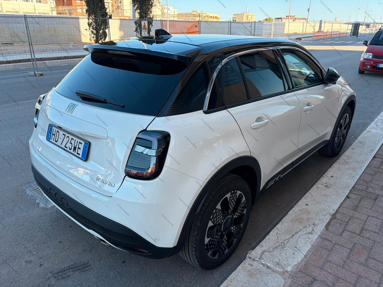 Fiat 600 Hybrid 145 CV DCT MHEV La Prima