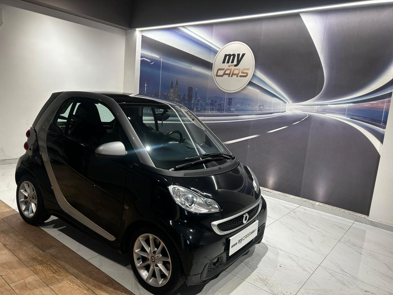 Smart ForTwo 1000 52 kW MHD coupé passion
