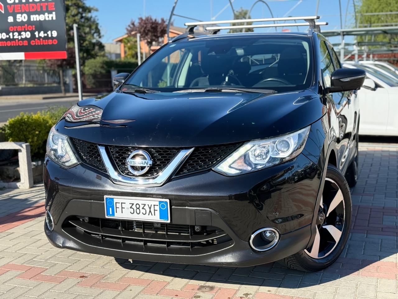 Nissan Qashqai 1.6 dCi 2WD Tekna-TETTO-NAVI.360