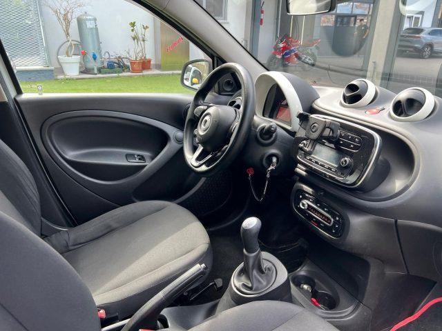 SMART ForFour 70 1.0 52kW youngster