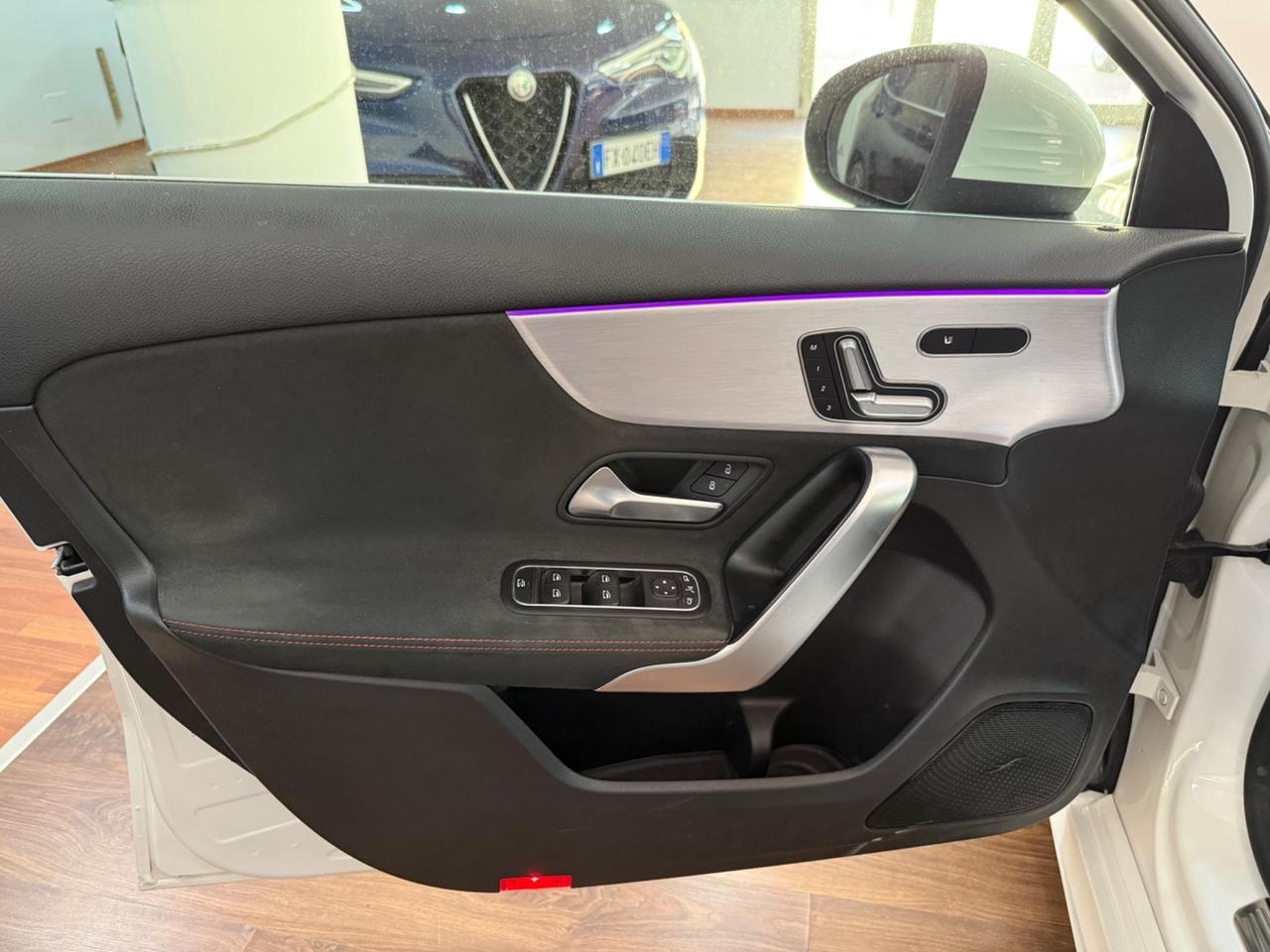 MERCEDES CLASSE A 200 AUTOMATIC PREMIUM - 2020