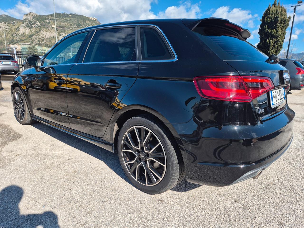 Audi A3 1.6 TDI ultra Attraction S-TRONIC