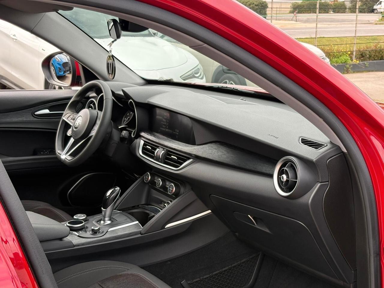 Alfa Romeo Stelvio 2.2 Turbodiesel 210 CV AT8 Q4 Business