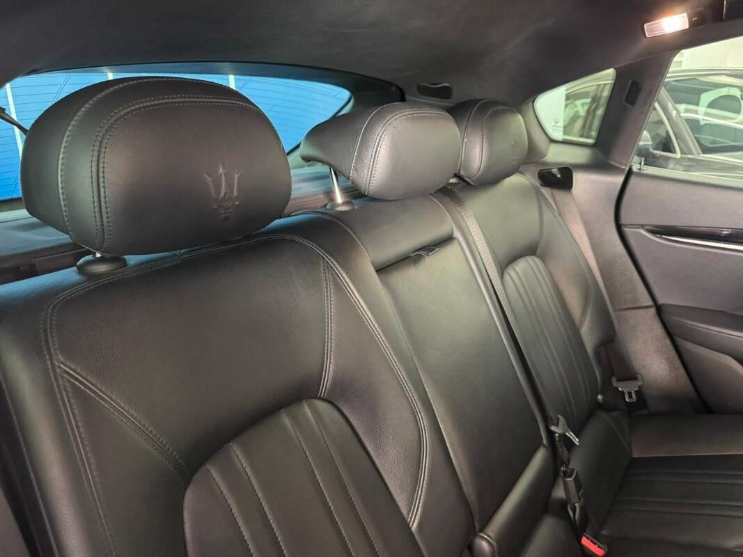 Maserati Levante 3.0 V6 Gransport 275cv auto