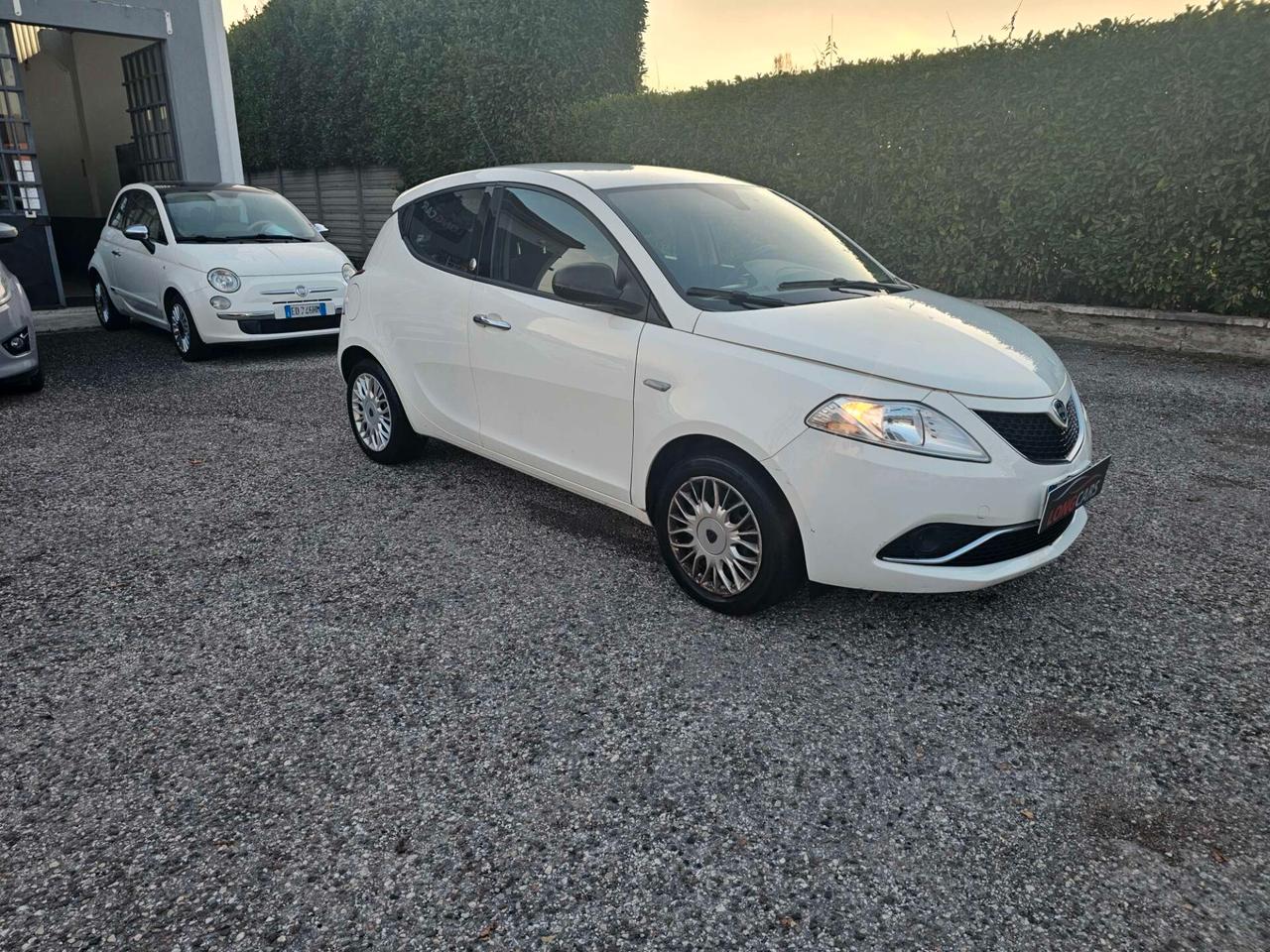 Lancia Ypsilon 1.2 69 CV 5 porte GPL Ecochic Gold