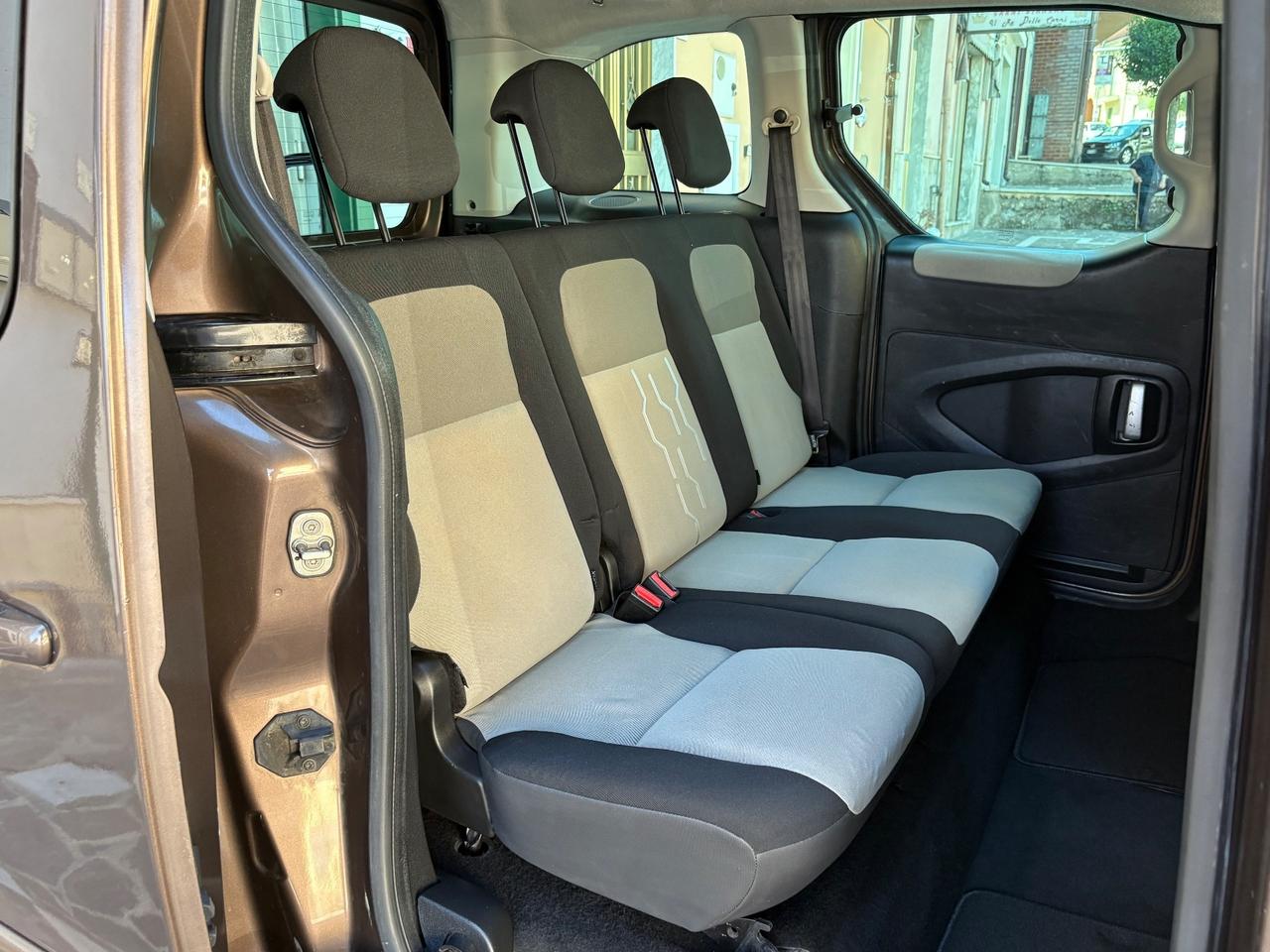 Peugeot Partner 1.6 e-HDi 92 CV AUTOCARRO N1