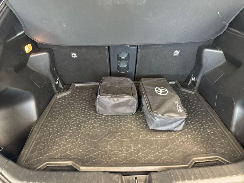 Toyota Yaris Cross 1.5H (116 CV) E-CVT Trend