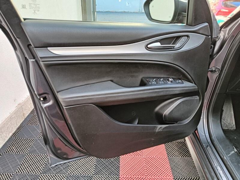 ALFA ROMEO Stelvio Stelvio 2.2 Turbodiesel 190 ...