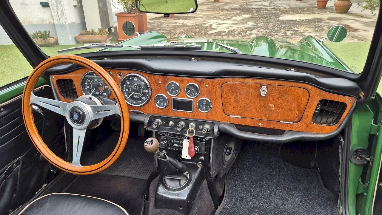 Triumph TR4A IRS – 1966