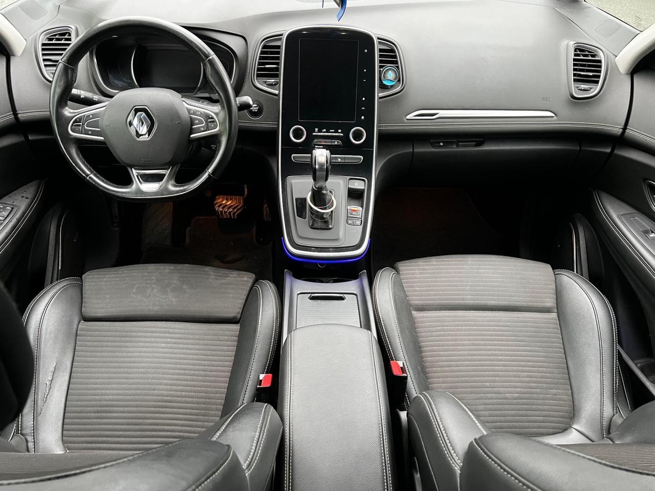 Renault Grand Scenic dCi 8V 110 CV EDC Energy Bose