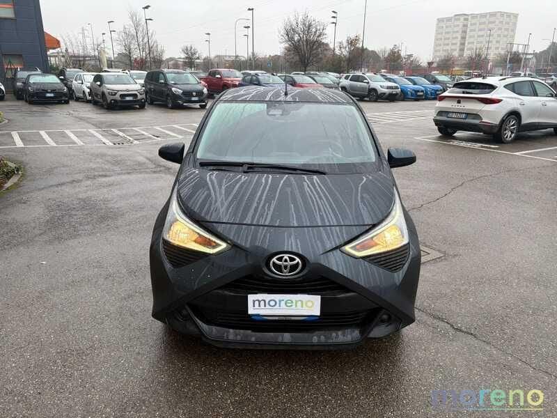 Toyota Aygo 1.0 72 CV x-play