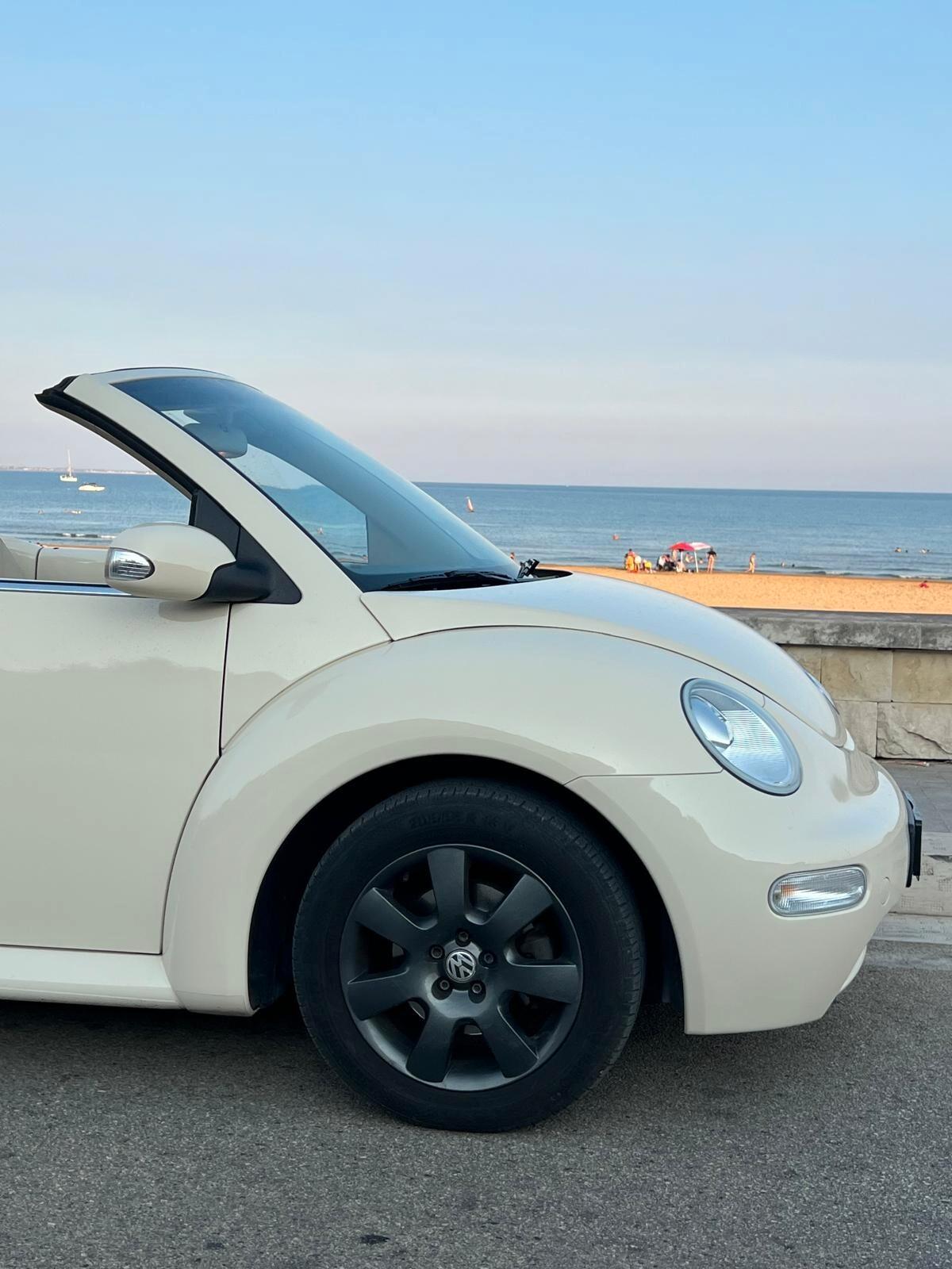 Volkswagen New Beetle 1.6 102 CV Cabriolet