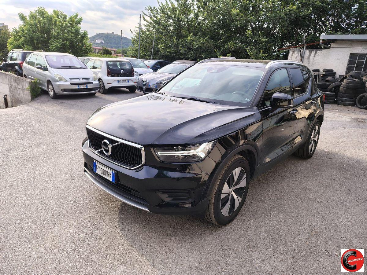 VOLVO XC40 2.0 D 150CV Geartronic Momentum
