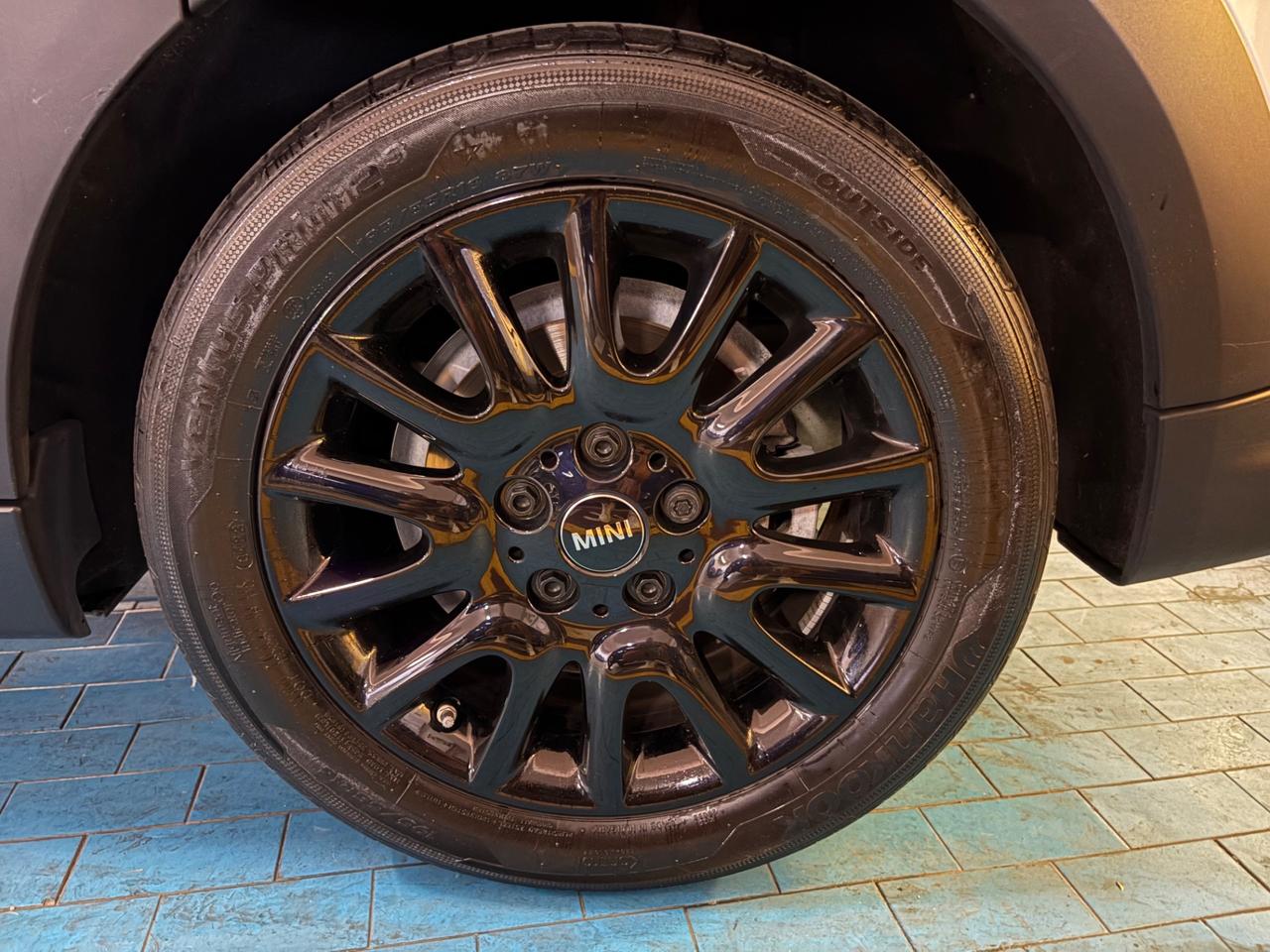 Mini 1.5 Cooper Essential 5 porte