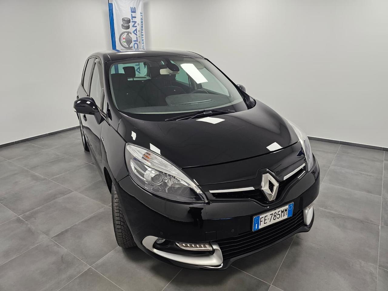 Renault Scenic Scénic XMod dCi 110 CV EDC Bose