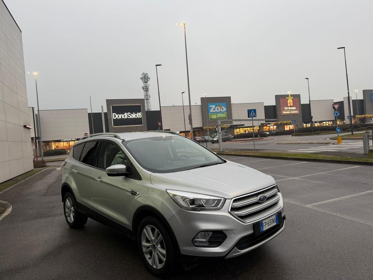 Ford Kuga 1.5 TDCI 120 CV S&S 2WD ST-Line Business