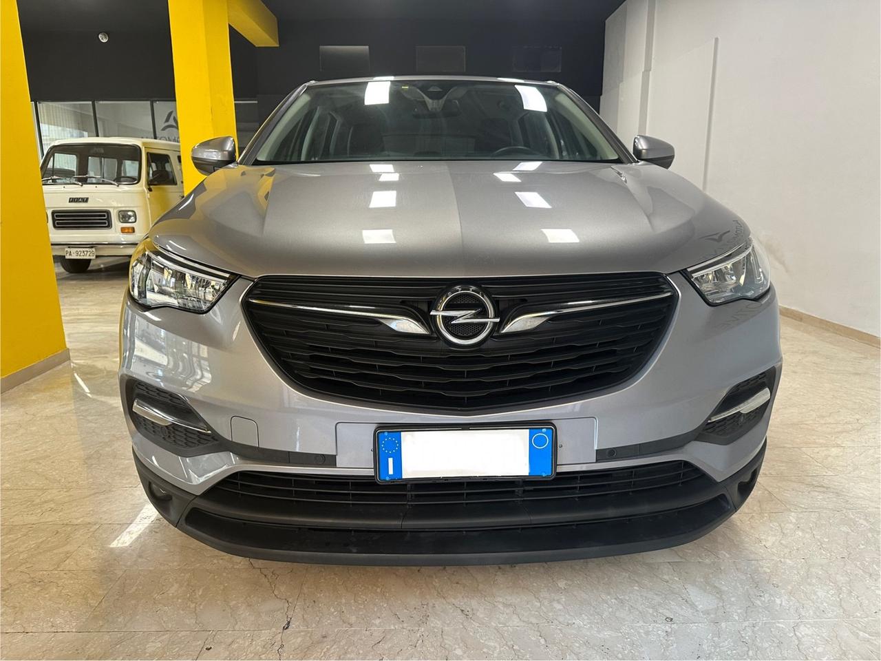 Opel Grandland X 1.5 diesel Ecotec Start&Stop aut. Business Ed.