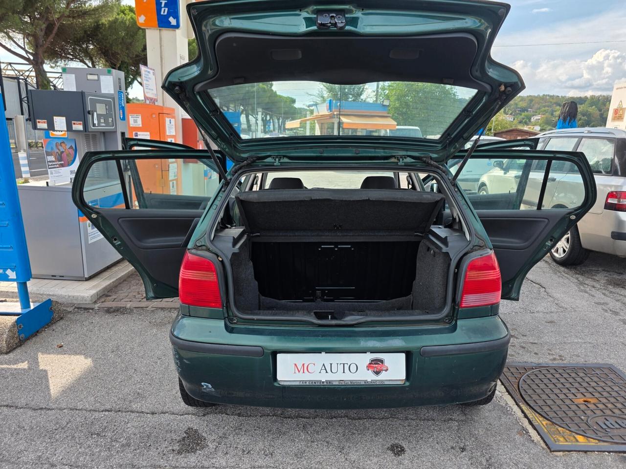 Volkswagen Polo 1.4 cat 5 porte Con 266.000km Neopatentati ok
