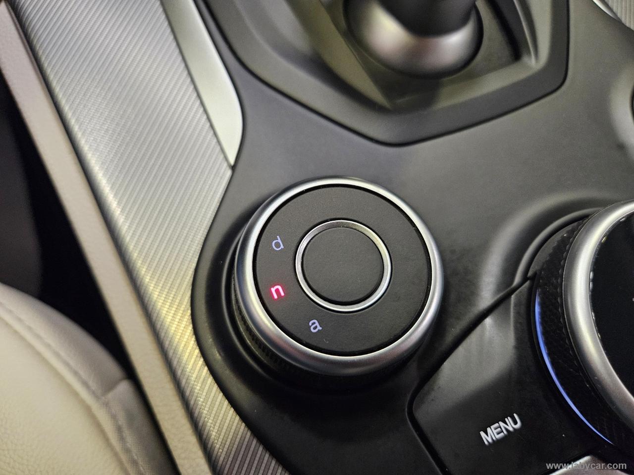 ALFA ROMEO Stelvio 2.2 T.diesel 210 CV AT8 Q4 Exec.