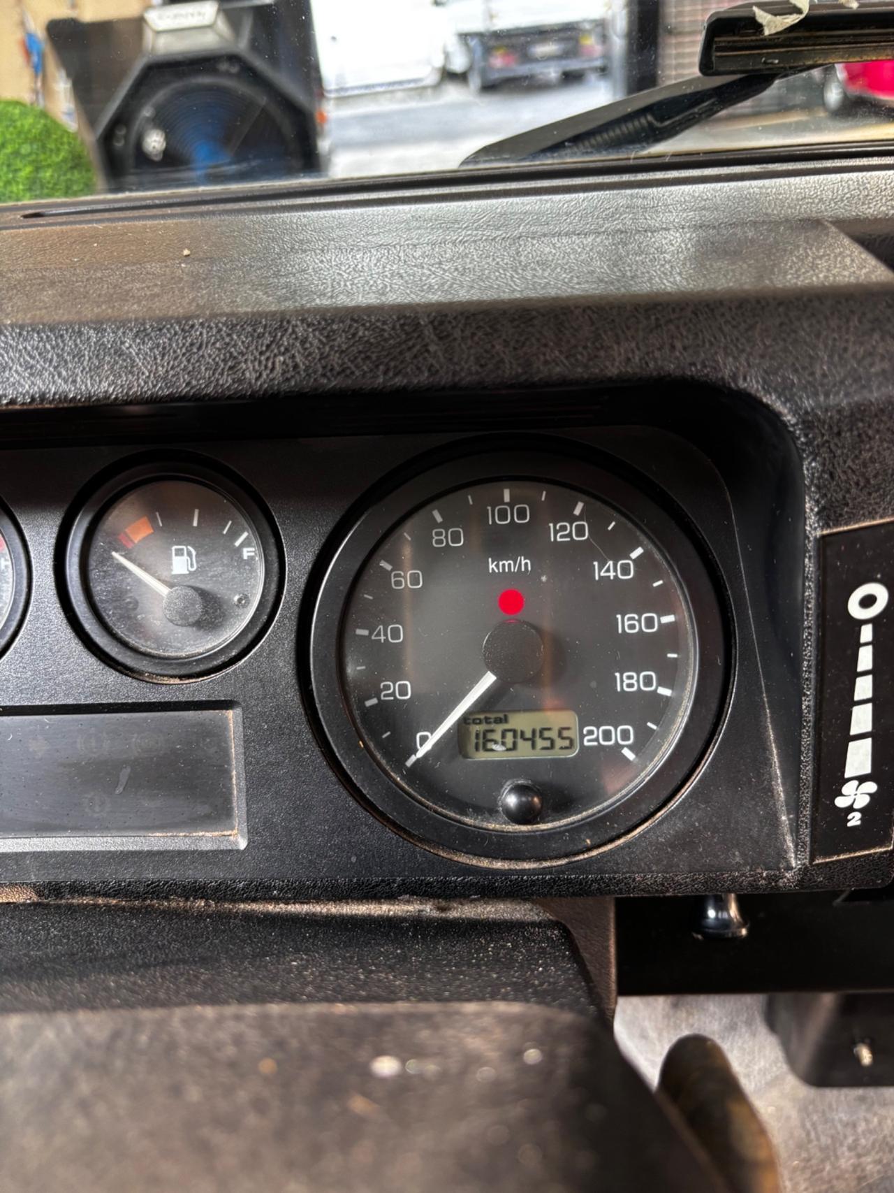Land Rover Defender 90 2.5 Td5