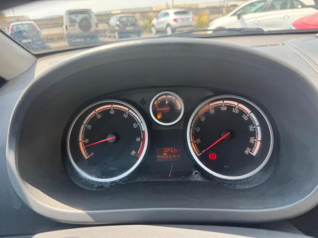 Opel Corsa 1.2 EDITION 2011