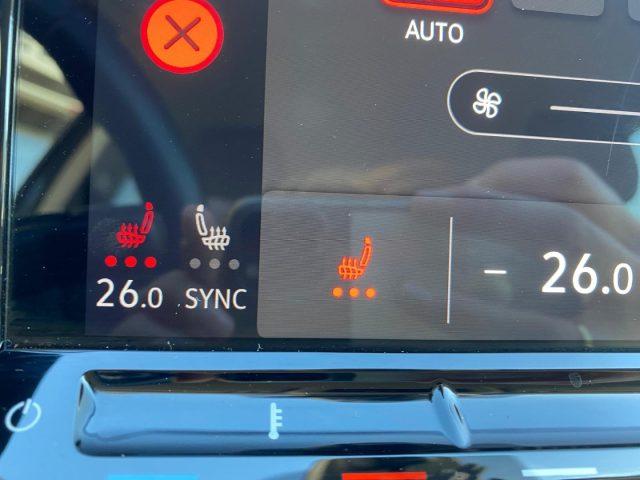 VOLKSWAGEN Golf 8 1.0 Active *Sedili riscaldati*Navi*Lega