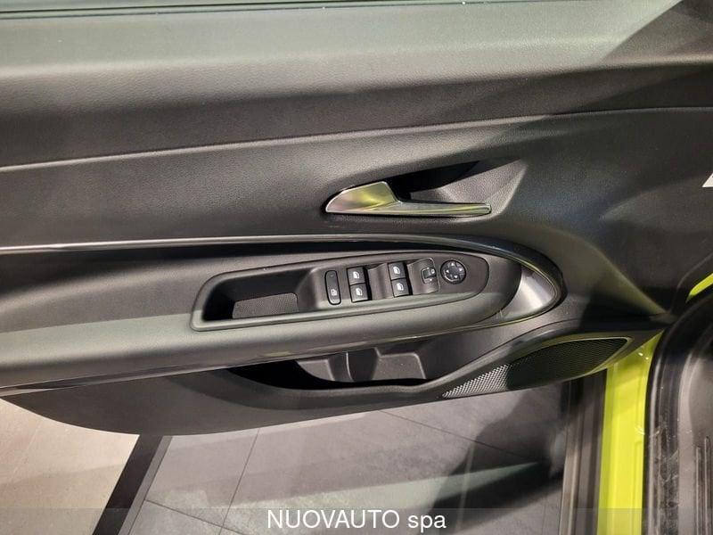 Abarth 600e Elettrica 240cv Turismo