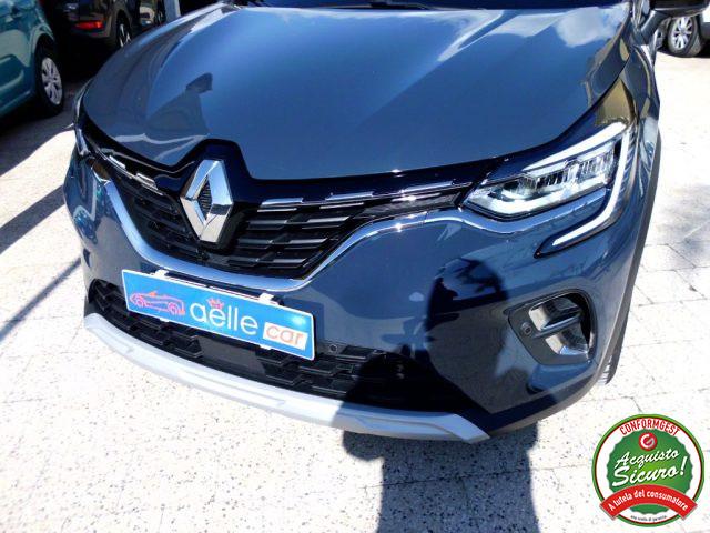 RENAULT Captur dCi 8V 90 CV EDC Initiale Paris