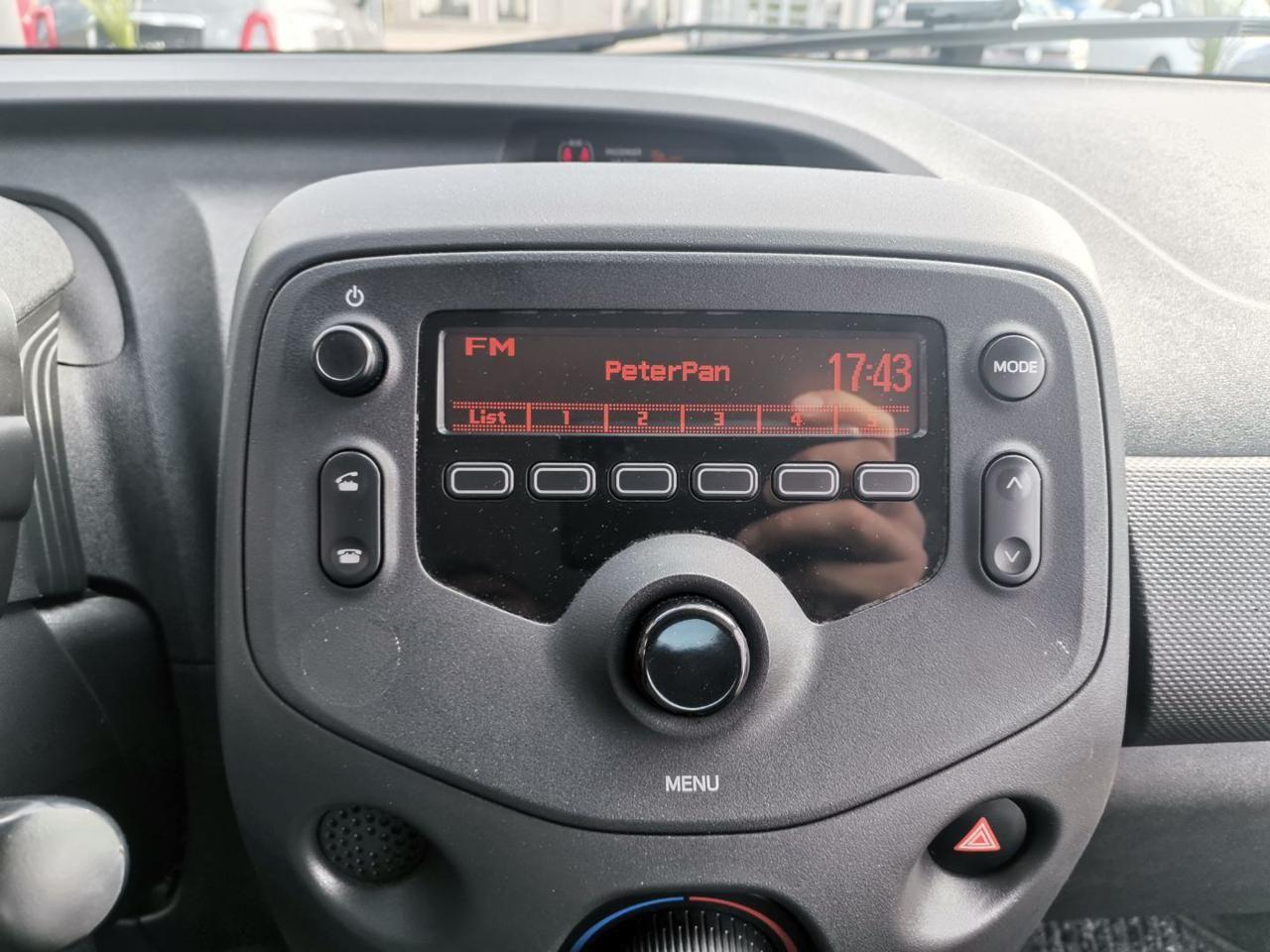 Toyota Aygo Connect 1.0 VVT-i 72CV 5 porte x-business