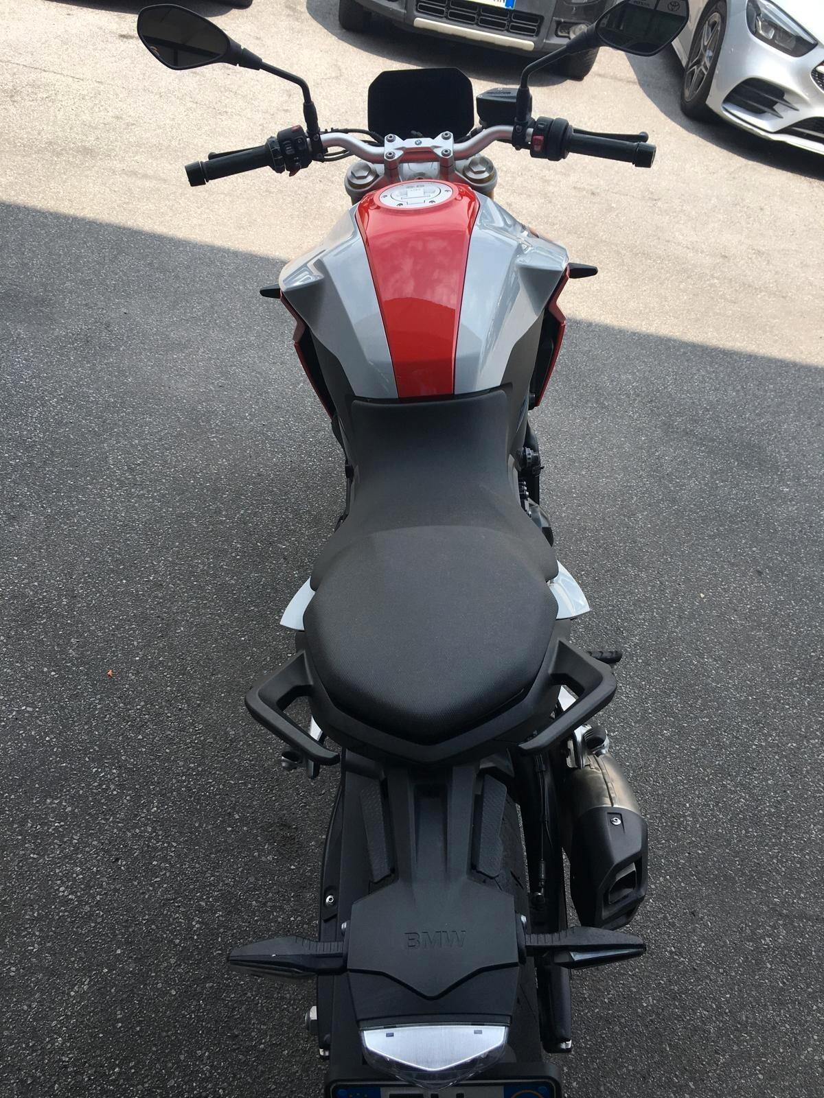 Bmw F 900 R r