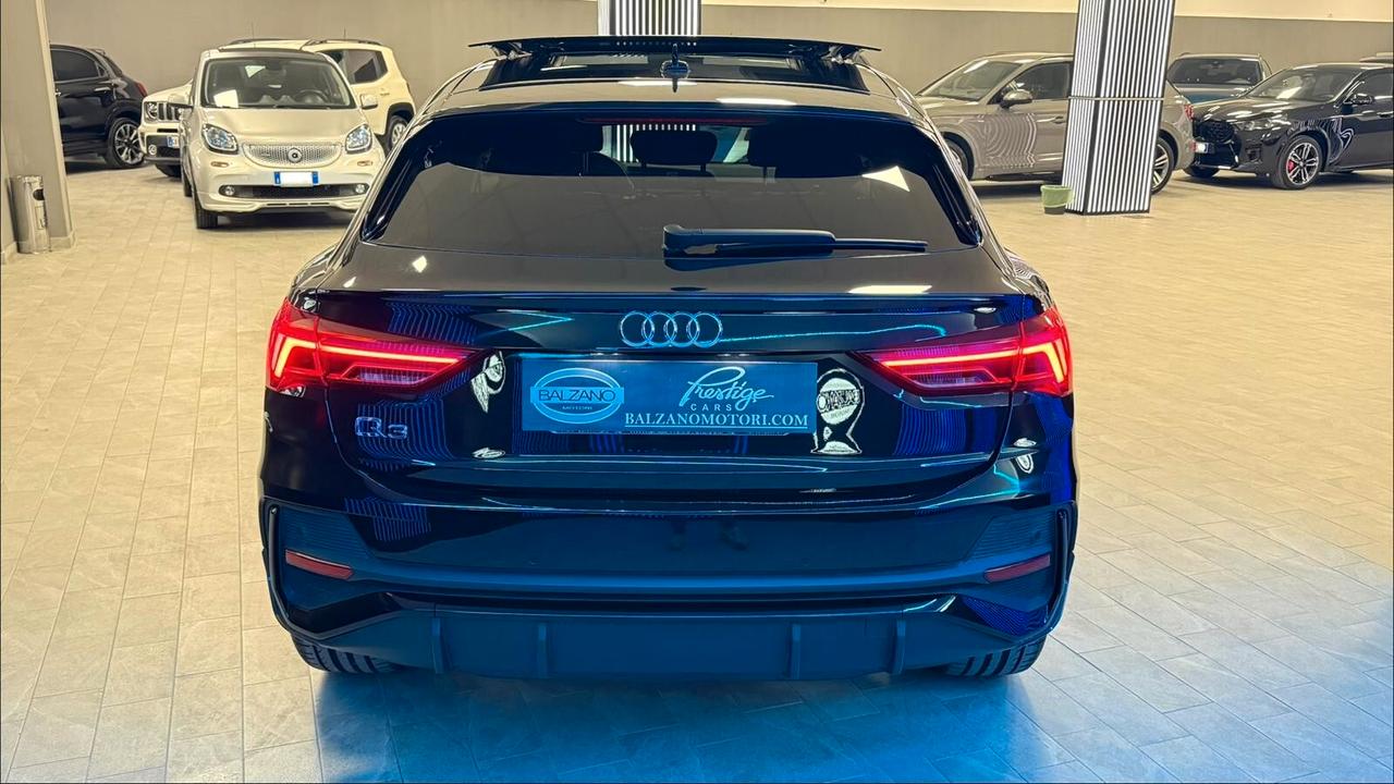 AUDI Q3 SPB 35 TDI IDENTITY BLACK KM0 2024 TETTO APRIBILE
