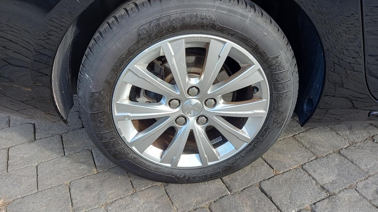 Peugeot 308 BlueHDi 100 S&S SW Style