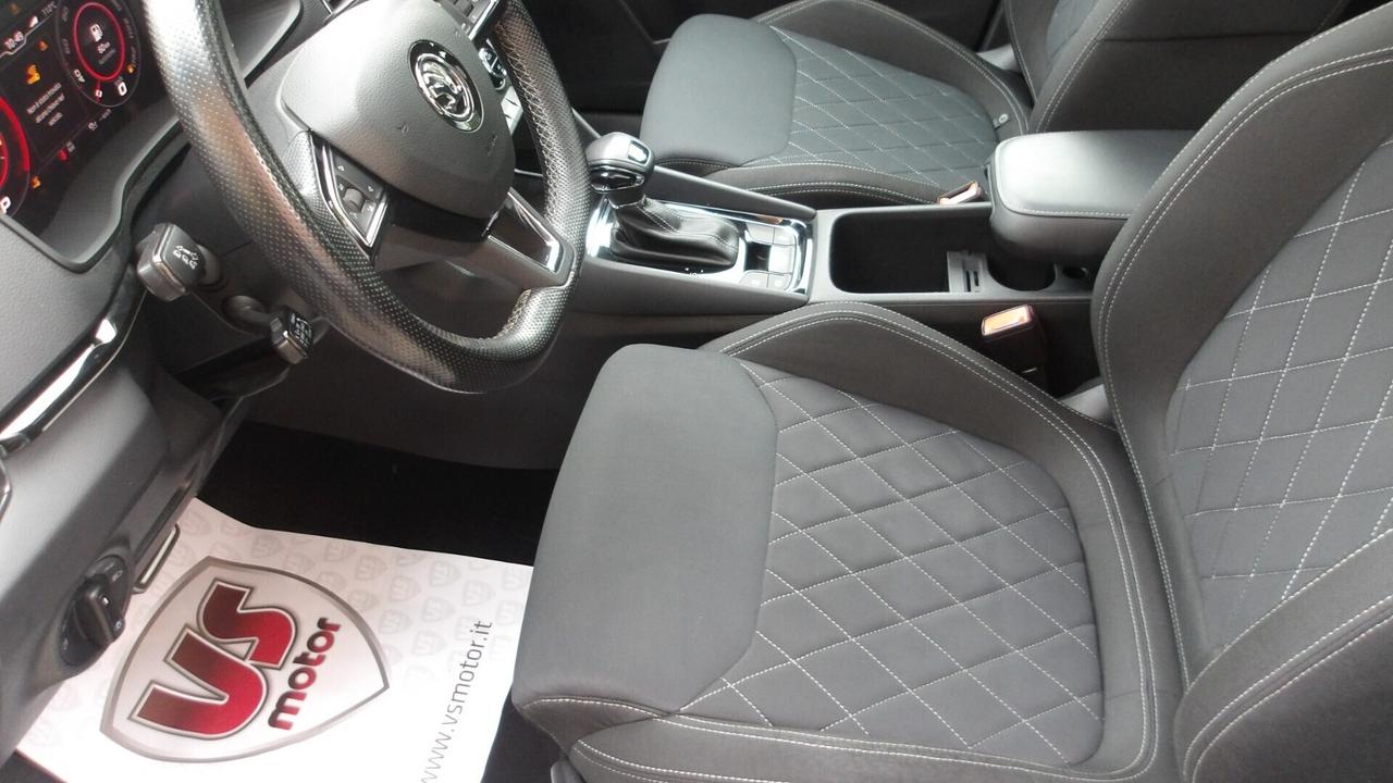 SKODA KAROQ 1.6 DIESEL-AUTO-RETROC-PREZZO PROMO!