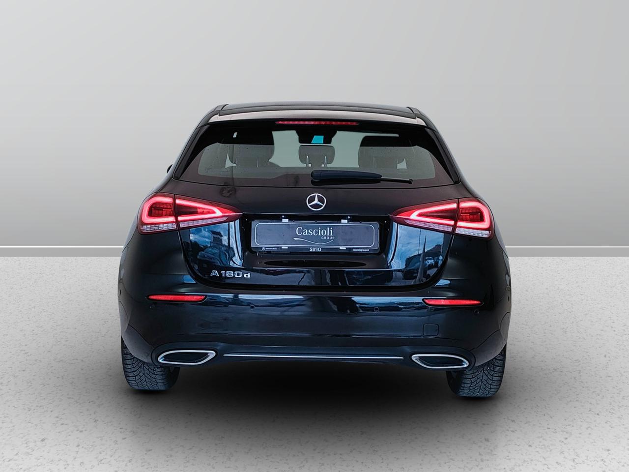 Mercedes-Benz Classe A - W177 2018 - A 180 d Sport Extra auto