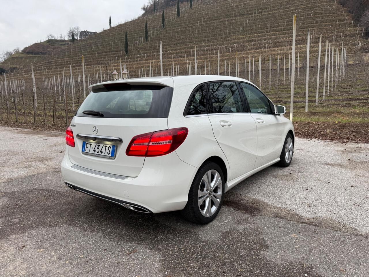 Mercedes-benz B 200 B 200 d Automatic Premium