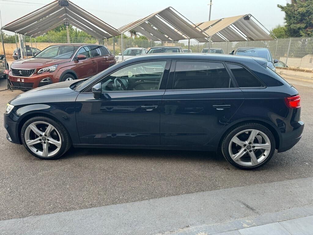 a3 sportback 30tdi 115cv S-tronic Cockpit Pelle