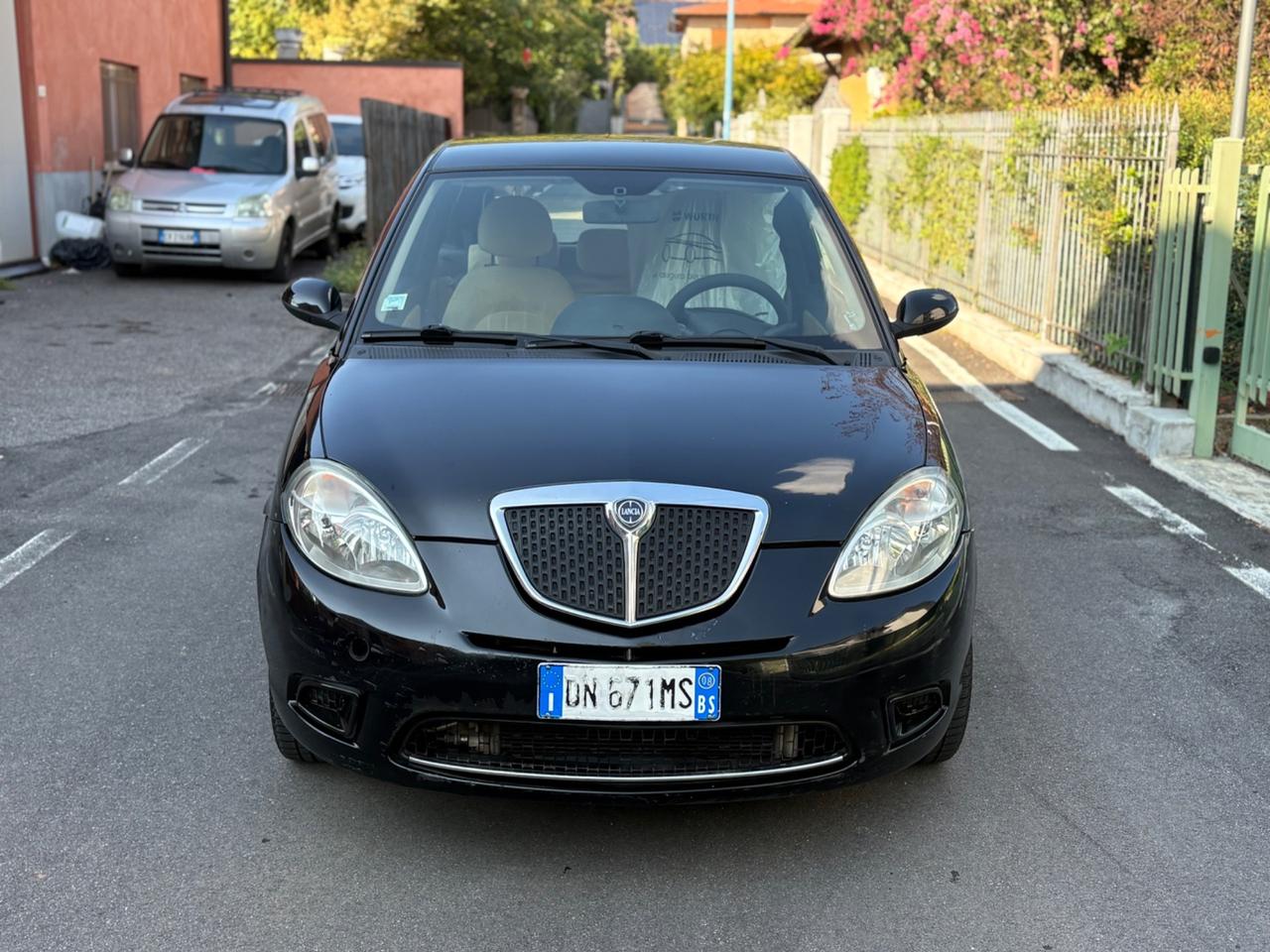 Lancia Ypsilon 1.2 Modamilano NEOPATENTATI