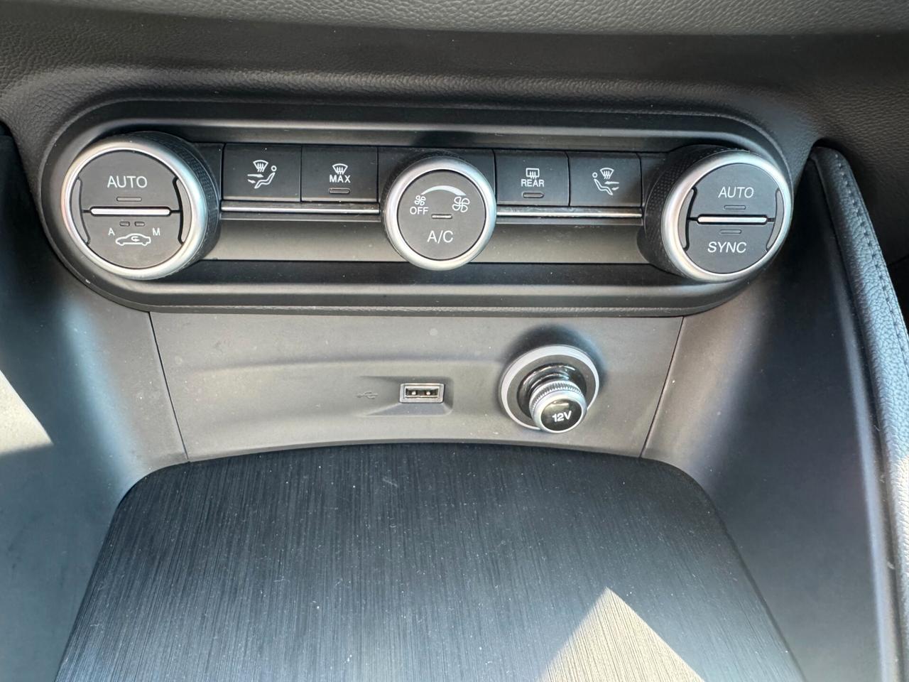 Alfa Romeo Stelvio 2.2 Turbodiesel 160 CV AT8 RWD Business