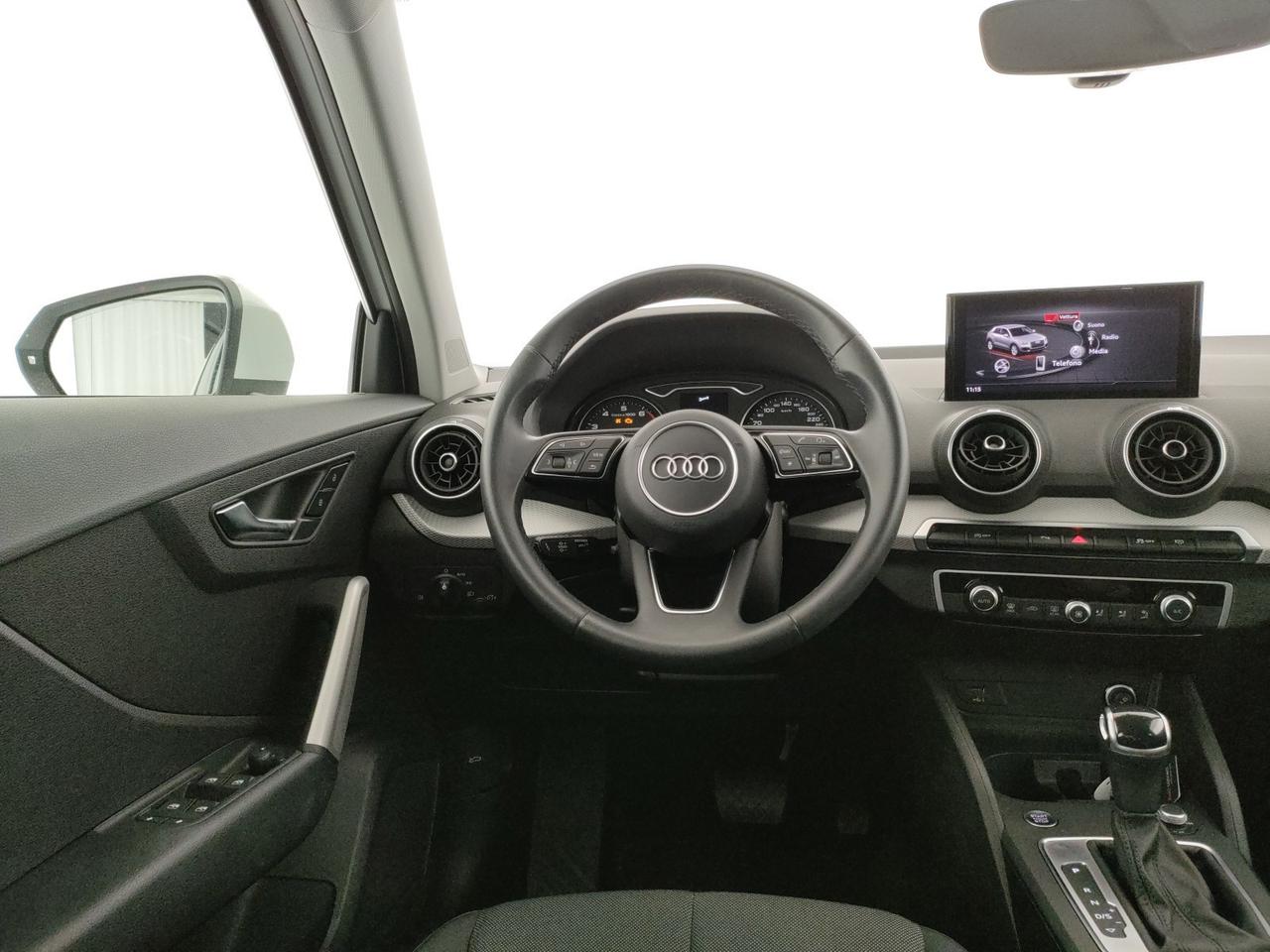 Audi Q2 35 1.5 tfsi admired s-tronic