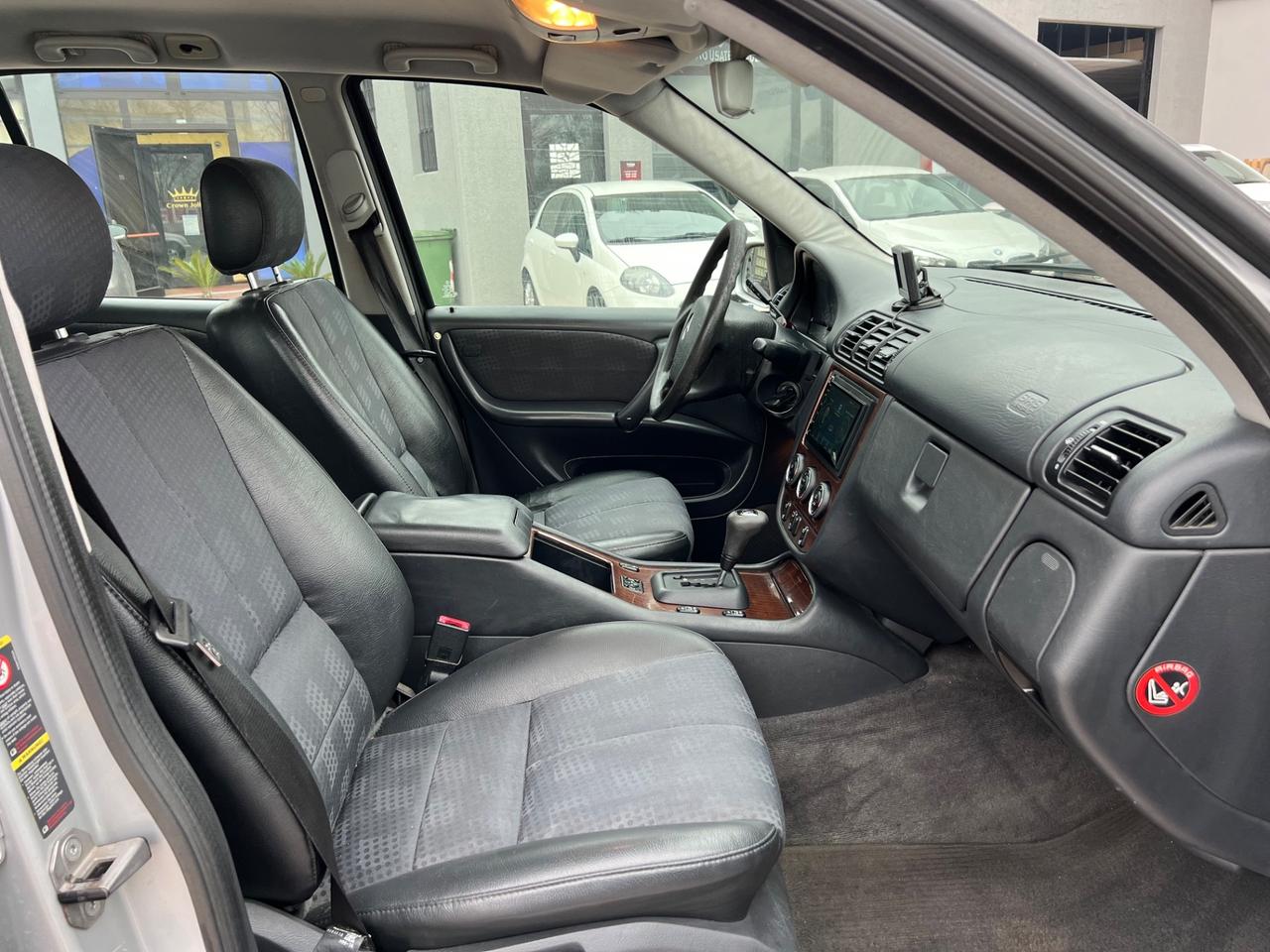 Mercedes-benz ML 270 turbodiesel cat CDI