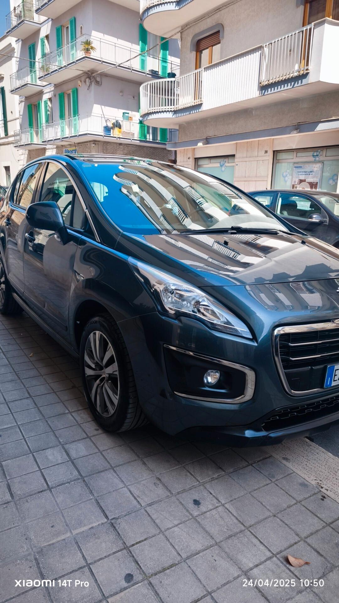 Peugeot 3008 1.6 HDi 115CV/Navi/Active 2015