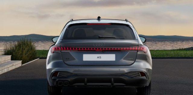 AUDI A5 Avant TDI 150 kW mHEV+ quattro S Line N1 Autoc