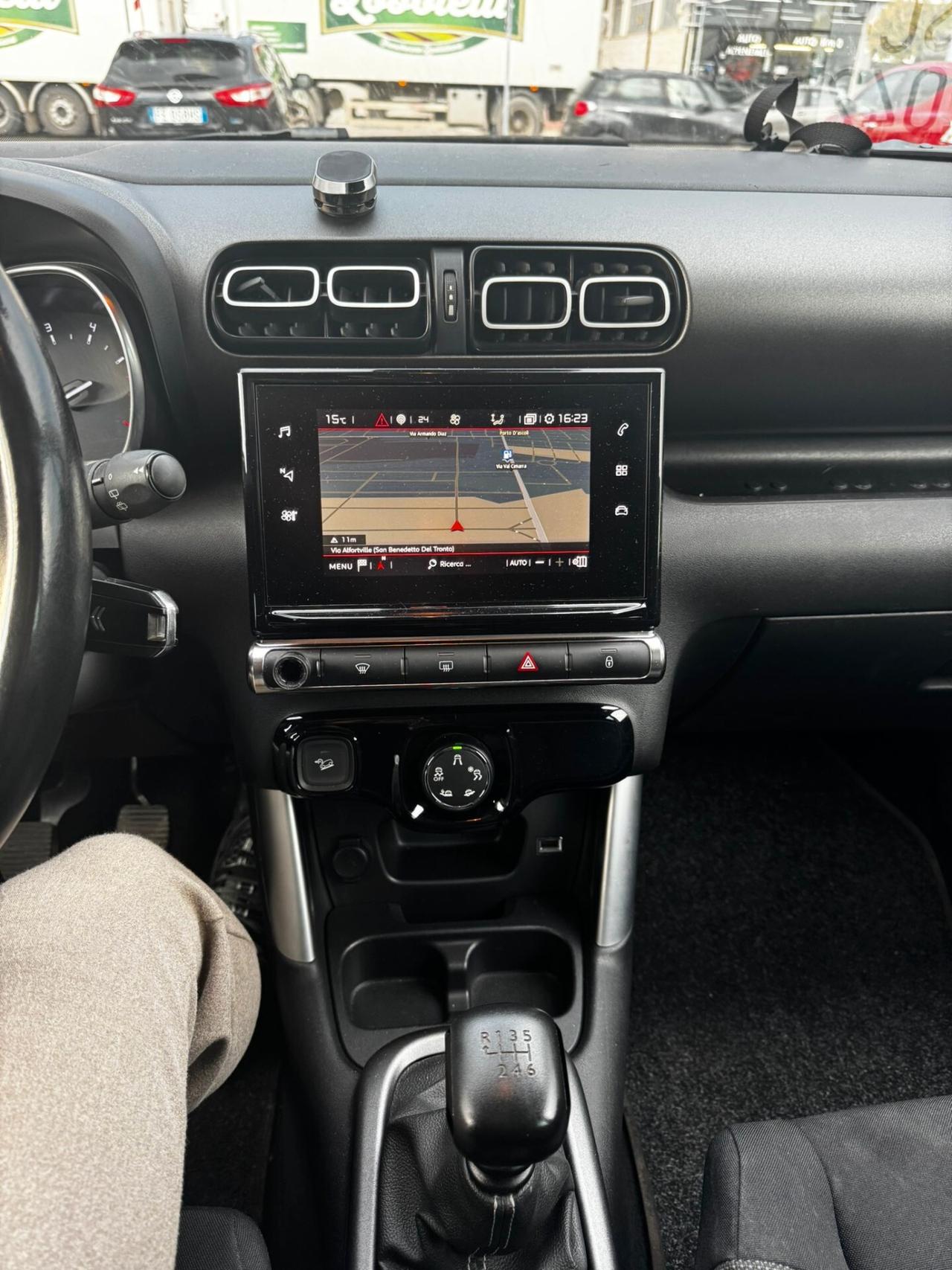 Citroen C3 Aircross BlueHDi 100 S&S Shine