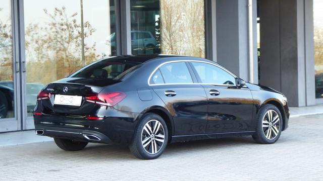 MERCEDES-BENZ A 250 Sedan e hybrid EQ Sport