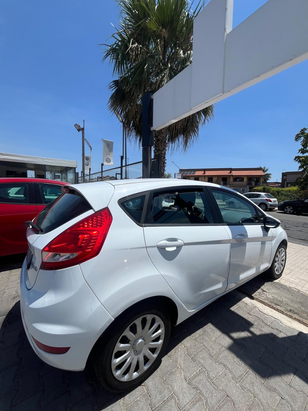 Ford Fiesta 1.2 82 CV 5 porte Titanium