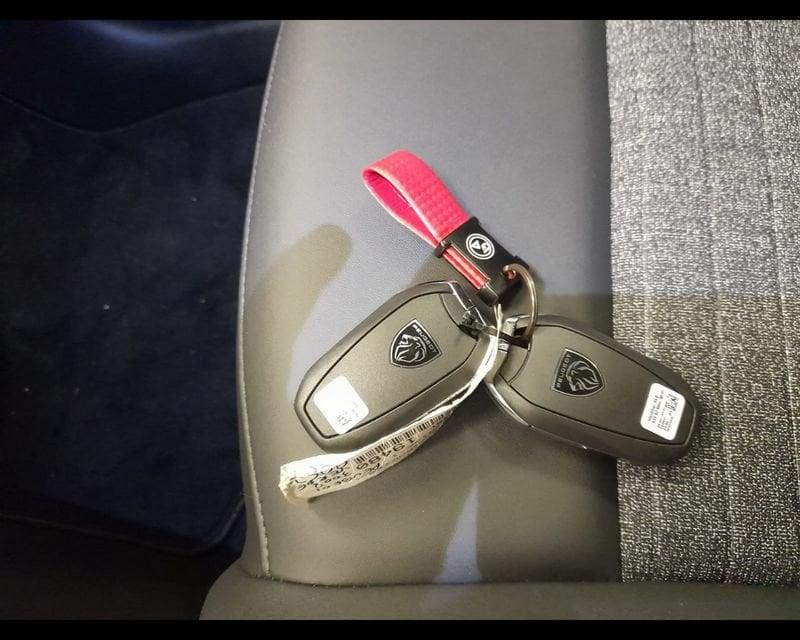 Peugeot 3008 NUOVO Nuova ALLURE - Hybrid 145 E-DCS6