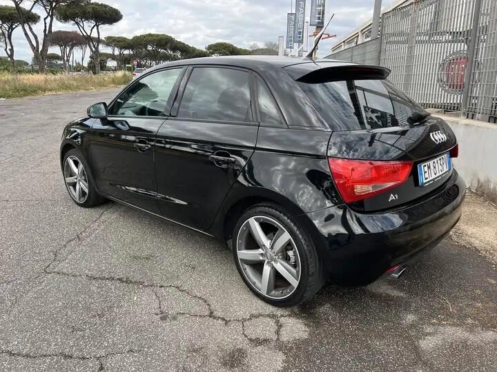 Audi A1 SPB 1.6 TDI Attraction