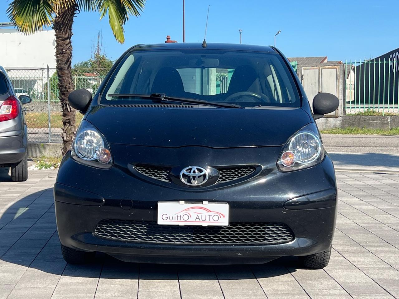 Toyota Aygo 1.0 12V VVT-i 3 porte NEOPATENTATI